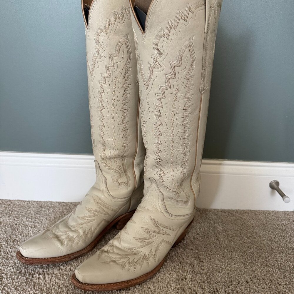 Lucchese Priscilla Glitz Cream Boots in Size 8